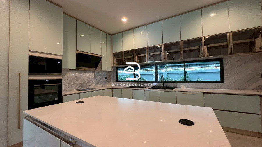 picture Luxury house for rent at Grand Bangkok Boulevard Krungthep Kreetha - 21/22