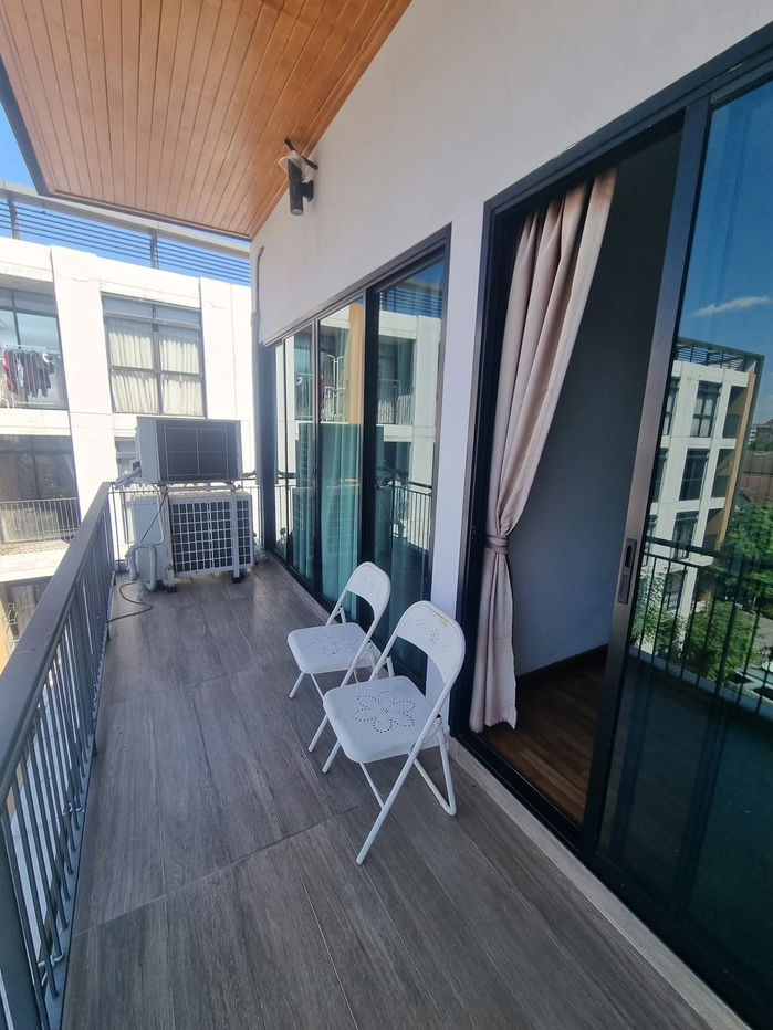 รูป 🏙 ให้เช่าทาวน์โฮม 5 ชั้น ทำเลทอง ลาดพร้าว 83 3 ห้องนอน 3 ห้องน้ำ เหมาะทำโฮมออฟฟิศ / สตูดิโอถ่ายทำ / ครีเอทีฟเฮาส์ - รูปที่ 10/13