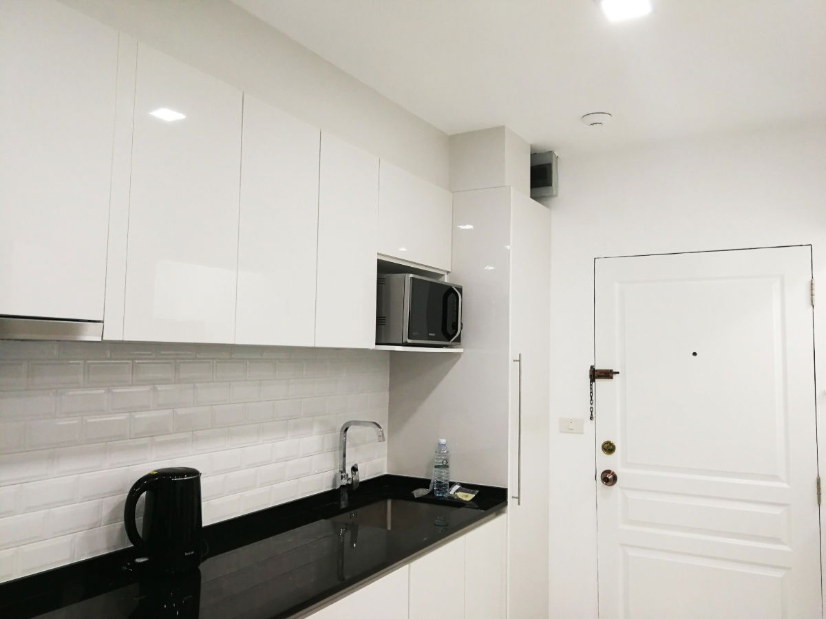 รูป *ห้องว่างให้ Prime Suites สุขุมวิท18 ชั้น 8 1 ห้องนอน 1 ห้องน้ำ 35ตรมทำใหม่ทำเลดี ราคา 15,000 บาท - รูปที่ 29/45