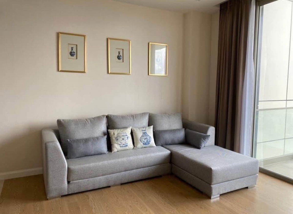 picture Magnolias Waterfront Residences - 5/8