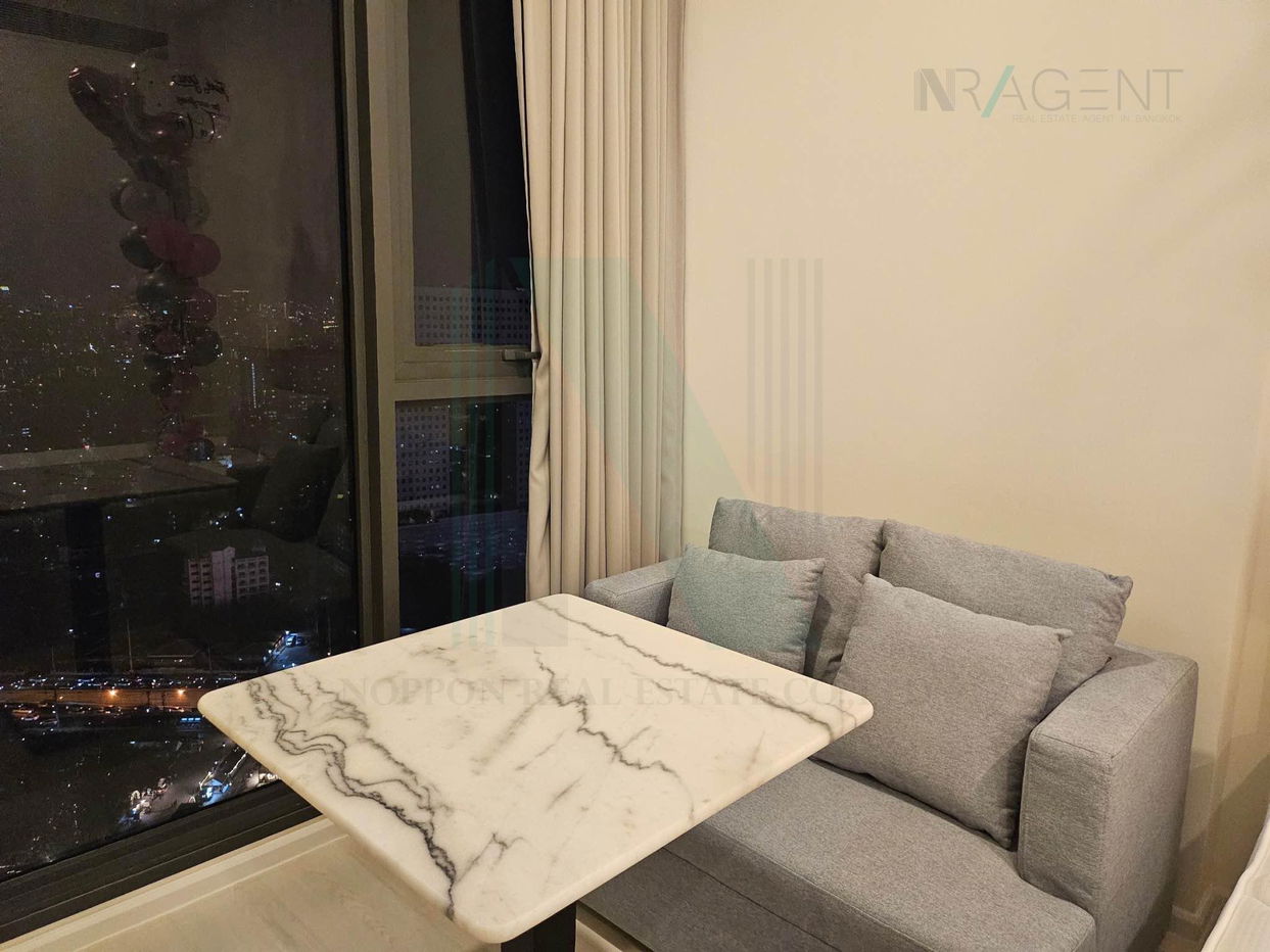 picture ð For Rent Condo MAZARINE RATCHAYOTHIN Building 1, Floor 35,Studio, Room size 26 sqm - 4/8