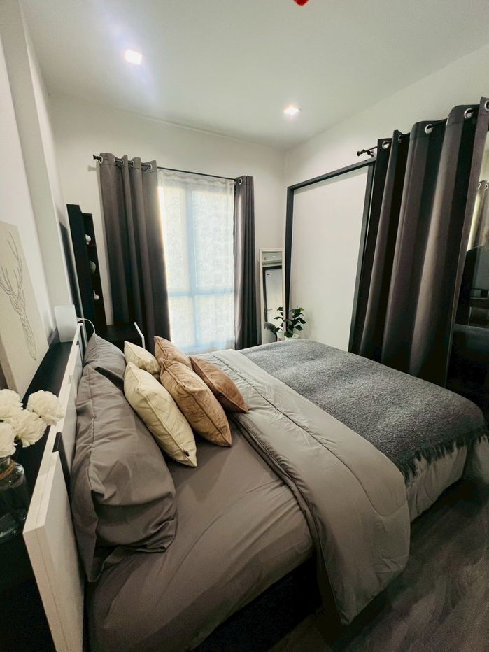 picture The Rich Sathon–Taksin — A beautiful unit in a prime location with easy access, just minutes from the BTS. - 4/7