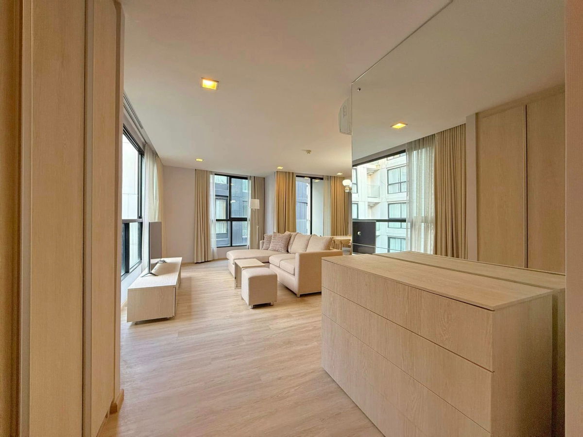 picture ✨ Liv@49 – Special Unit, NEWLY RENOVATED ✨📍 300 m from BTS Thong Lo 💰 Rent 70,000 THB/month • Property Code RS3978 - 24/24