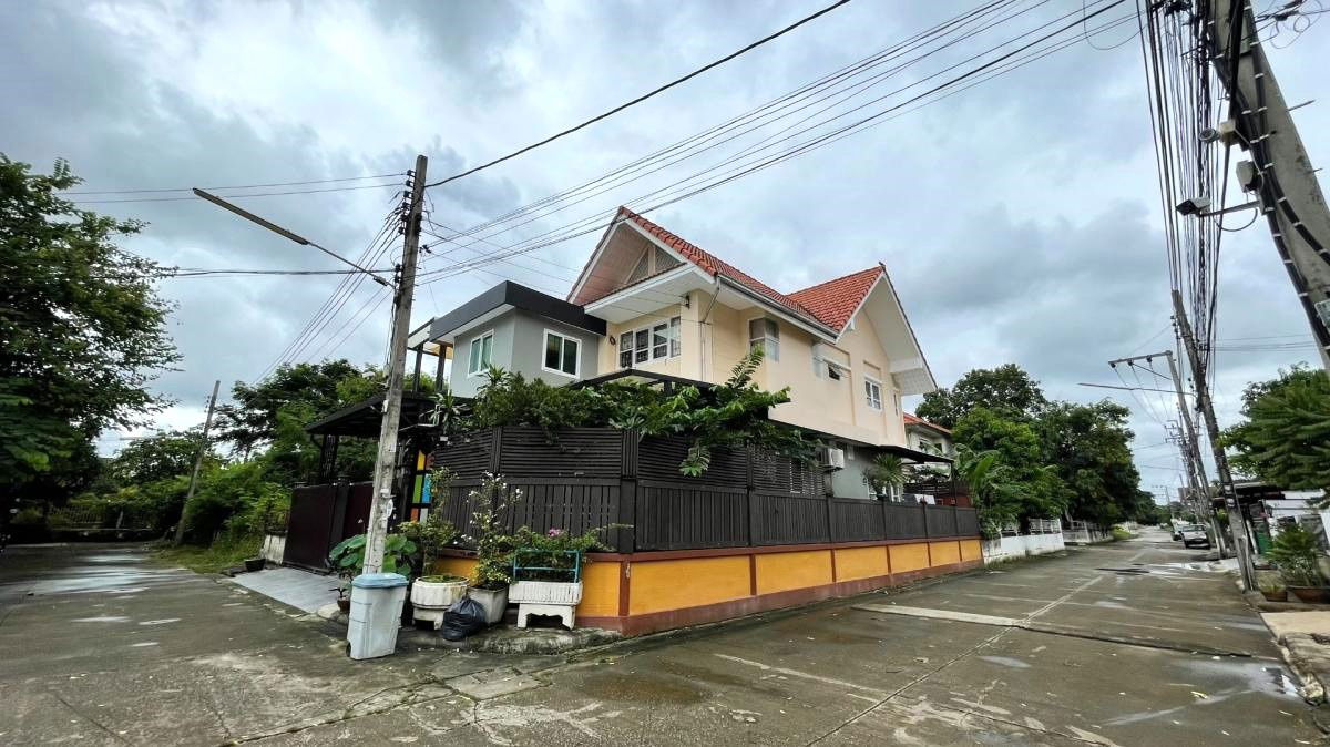 รูป ขายบ้านเดี่ยว 2 ชั้น บ้านสินสุข เอกชัย 101 แปลงมุม ทำเลดี ใกล้เซ็นทรัลพระราม2 - รูปที่ 4/14