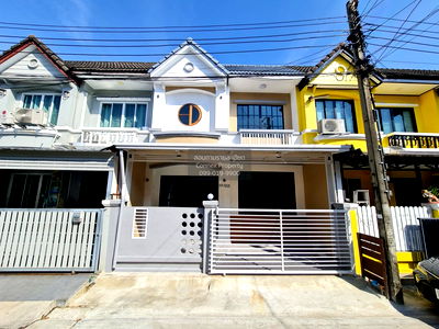 ทาวน์โฮม วัดพระยาสุเรนทร์ : ขายทาวน์เฮ้าส์/ทาวน์โฮม  บุศรินทร์ รามอินทรา สามวาตะวันตก เขต คลองสามวา กรุงเทพ CX-139228 ✅ ทักไลน์ @connexproperty ตอบทันที ทีมงานมืออาชีพ ✅