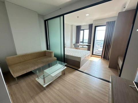 Knightsbridge Skycity Saphanmai