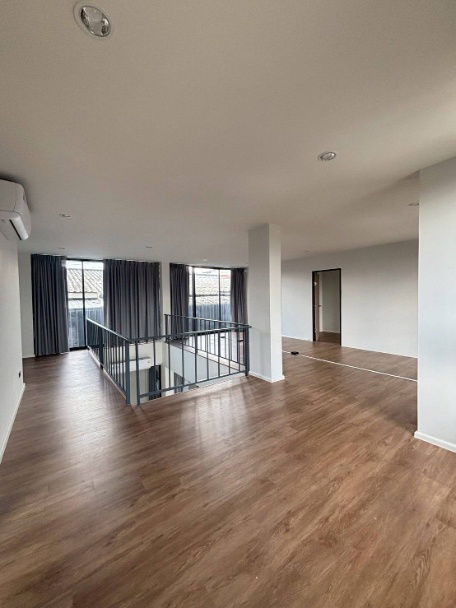 รูป ให้เช่า 𝐁𝐑𝐈𝐓𝐓𝐎𝐍 𝐋𝐚𝐝𝐩𝐫𝐚𝐨 𝟒𝟏 โฮมออฟฟิศสวยสไตล์อังกฤษ มี2สองตึกว่างพร้อมอยู่ค่ะ🌿💫 - รูปที่ 8/22