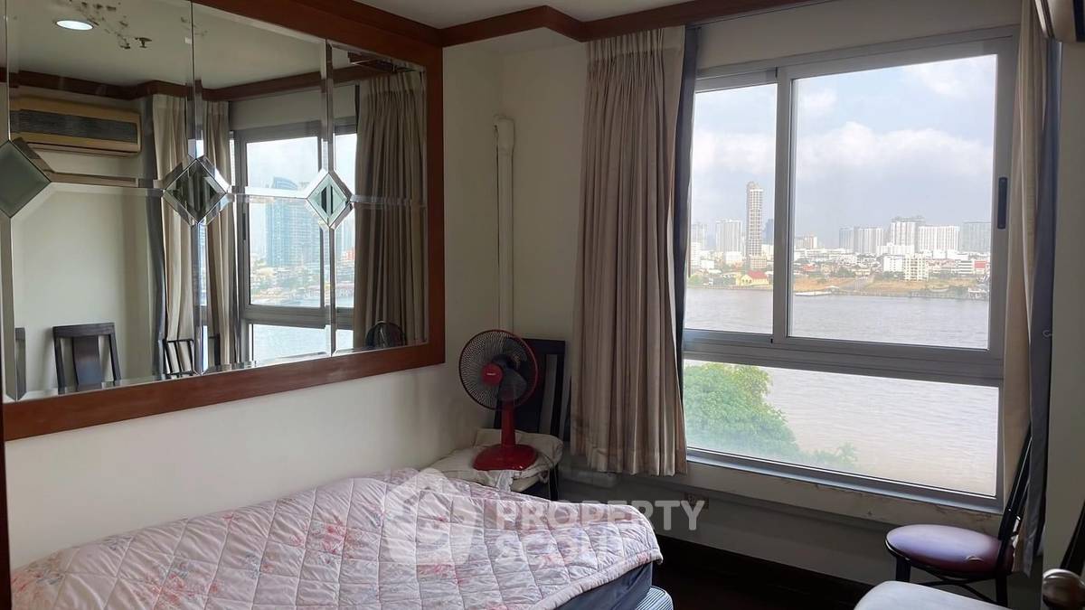 picture 3-BR Condo at River Heaven Chareonkrung in Bang Kho Laem (ID 1473479) - 4/13