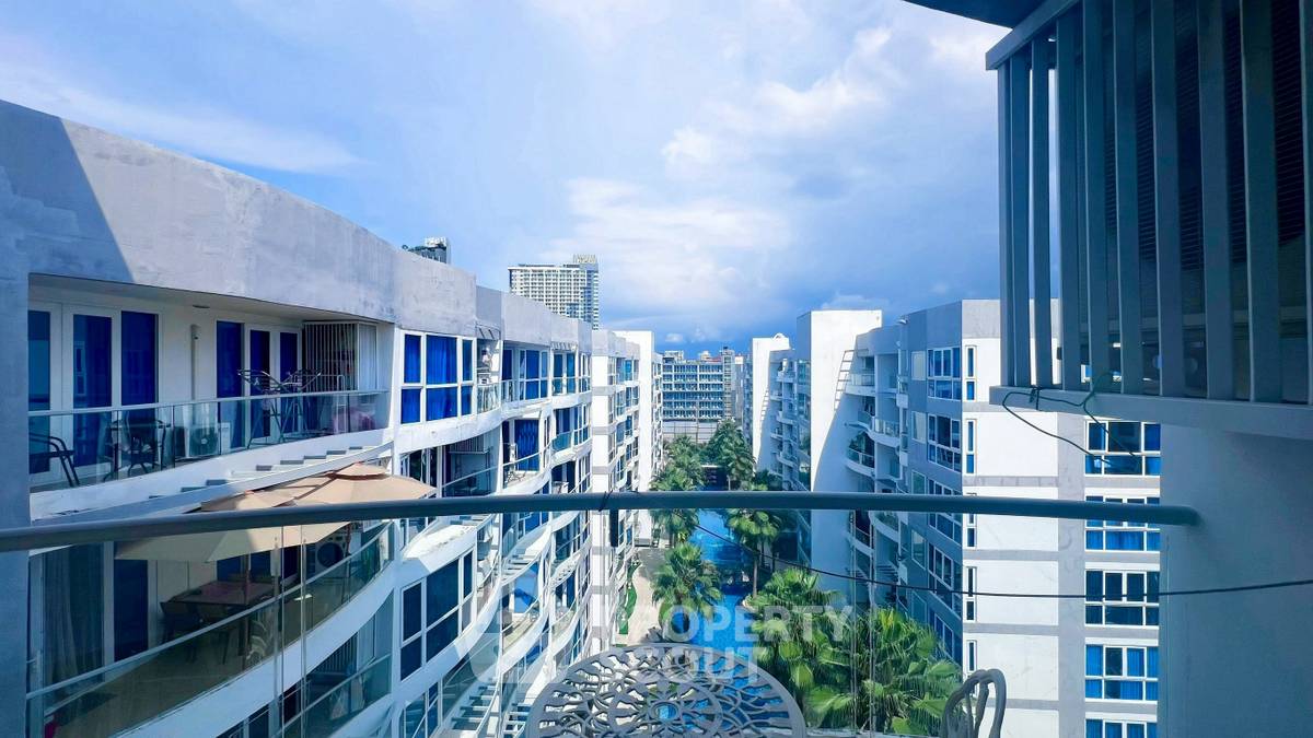 picture 1-BR Condo at Grand Avenue Pattaya close to Pattaya South (ID 2465218) - 6/14