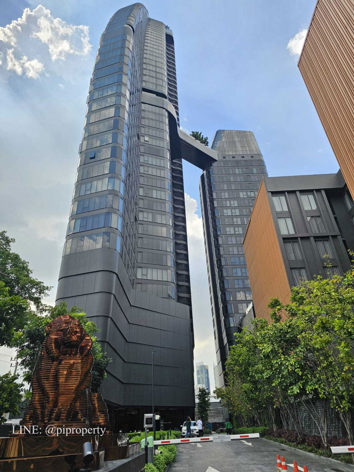 picture Floor-to-ceiling windows with panoramic views, 2Bedrooms unit for rent in Ideo Q Sukhumvit 36.  Thonglor - Rama 4 lifestyle. Ready for moving in. - 45/45