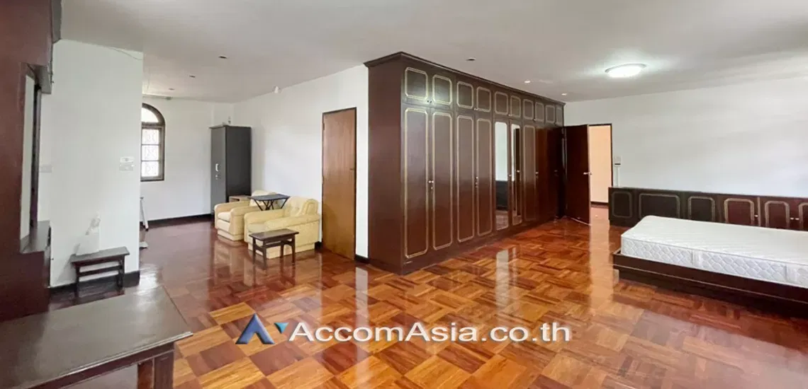 picture 🔼🔽 AccomA 📩 Home Office 4 BR House in Phra Khanong (2316174) - 2/18