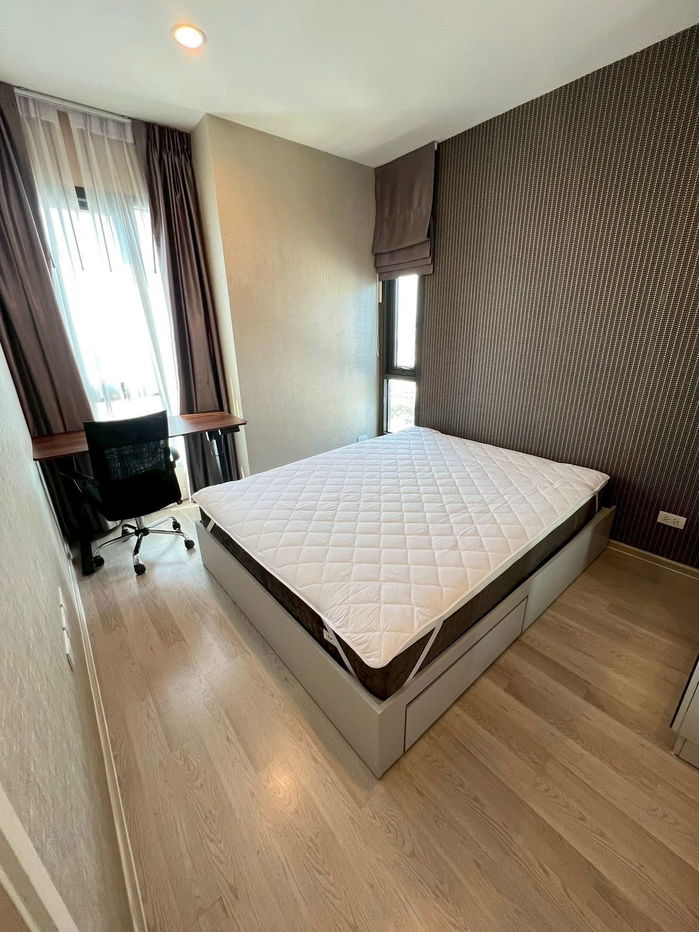 picture For Rent Centric Huai khwang Station - 1/15