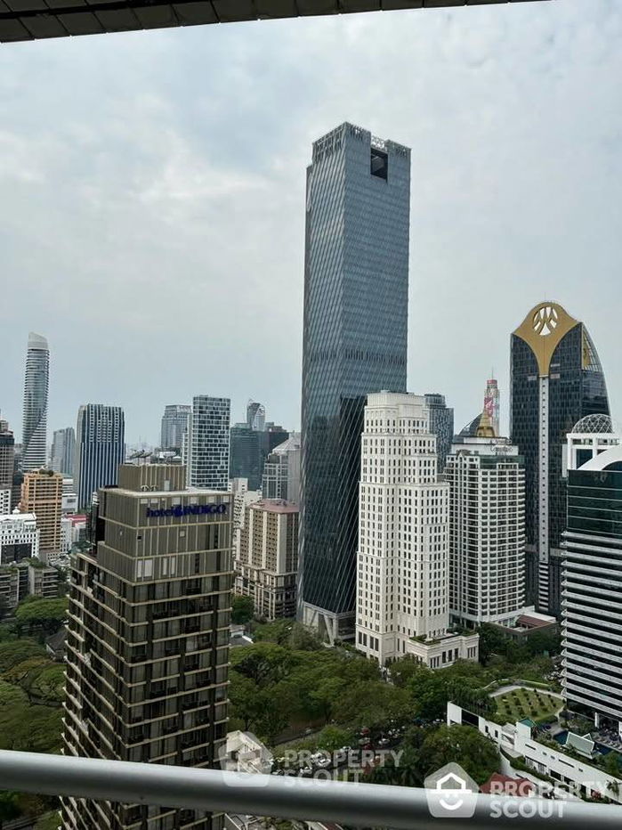 picture 4-BR Condo at All Seasons Mansion Condominium near BTS Phloen Chit (ID 2240530) - 12/26