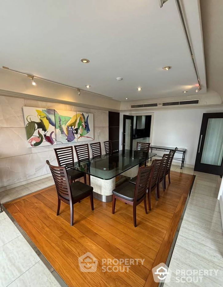 picture 4-BR Condo at All Seasons Mansion Condominium near BTS Phloen Chit (ID 2240530) - 8/26