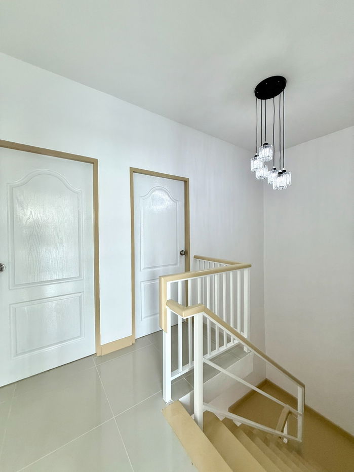 รูป ทาวน์เฮาส์2ชั้น ต้นโครงการ ตกแต่งรีโนเวทใหม่ ม.เพ็ญศิริ4 ซ.เลียบวารี25/1 คู้ขวา หนองจอก พร้อมเฟอร์ฯ - รูปที่ 16/25