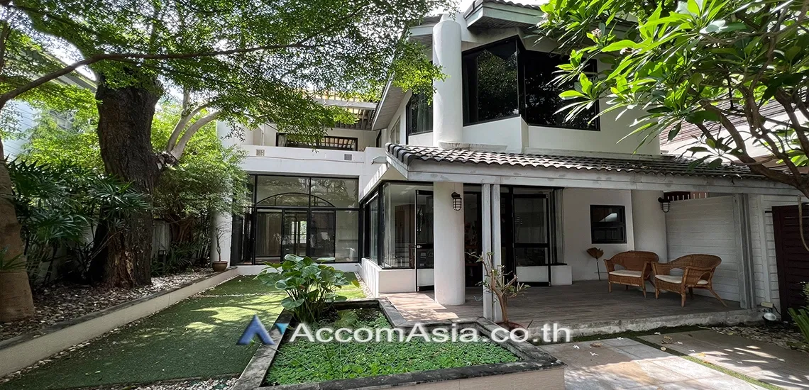 รูป 🔼🔽 AccomA 📩 Renovated house with garden and charming wood interiors (40181) - รูปที่ 2/17