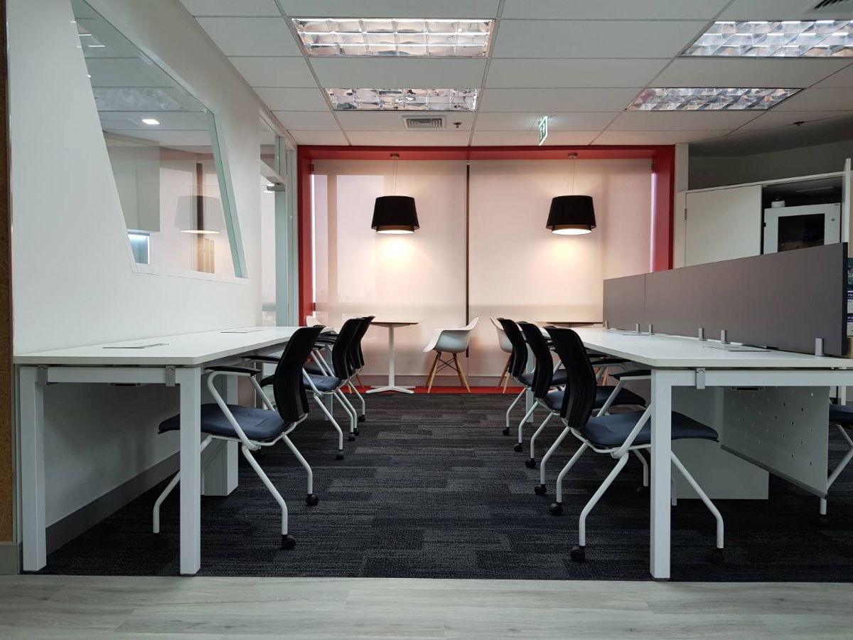 picture ðĻ Office for Rent! Prime Location at PhaholyothinâAri, Only 300m from BTS Ari - 2/44