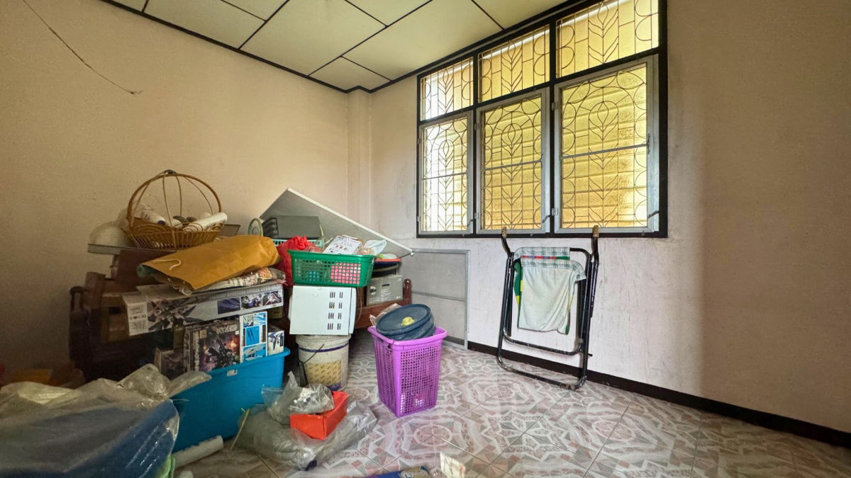 รูป ให้เช่าอาคารพาณิชย์ 3 ชั้นพร้อมโกดังเก็บสินค้า พื้นที่กว่า 52.8 ตารางวา ตำแหน่งหัวมุมถนนใหญ่ประชาอุทิศ และ ซอยประชาอุทิศ 99 - รูปที่ 14/33