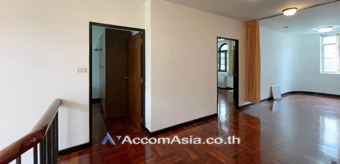 picture 🔼🔽 AccomA 📩 Home Office 4 BR House in Phra Khanong (2316174) - 6/18