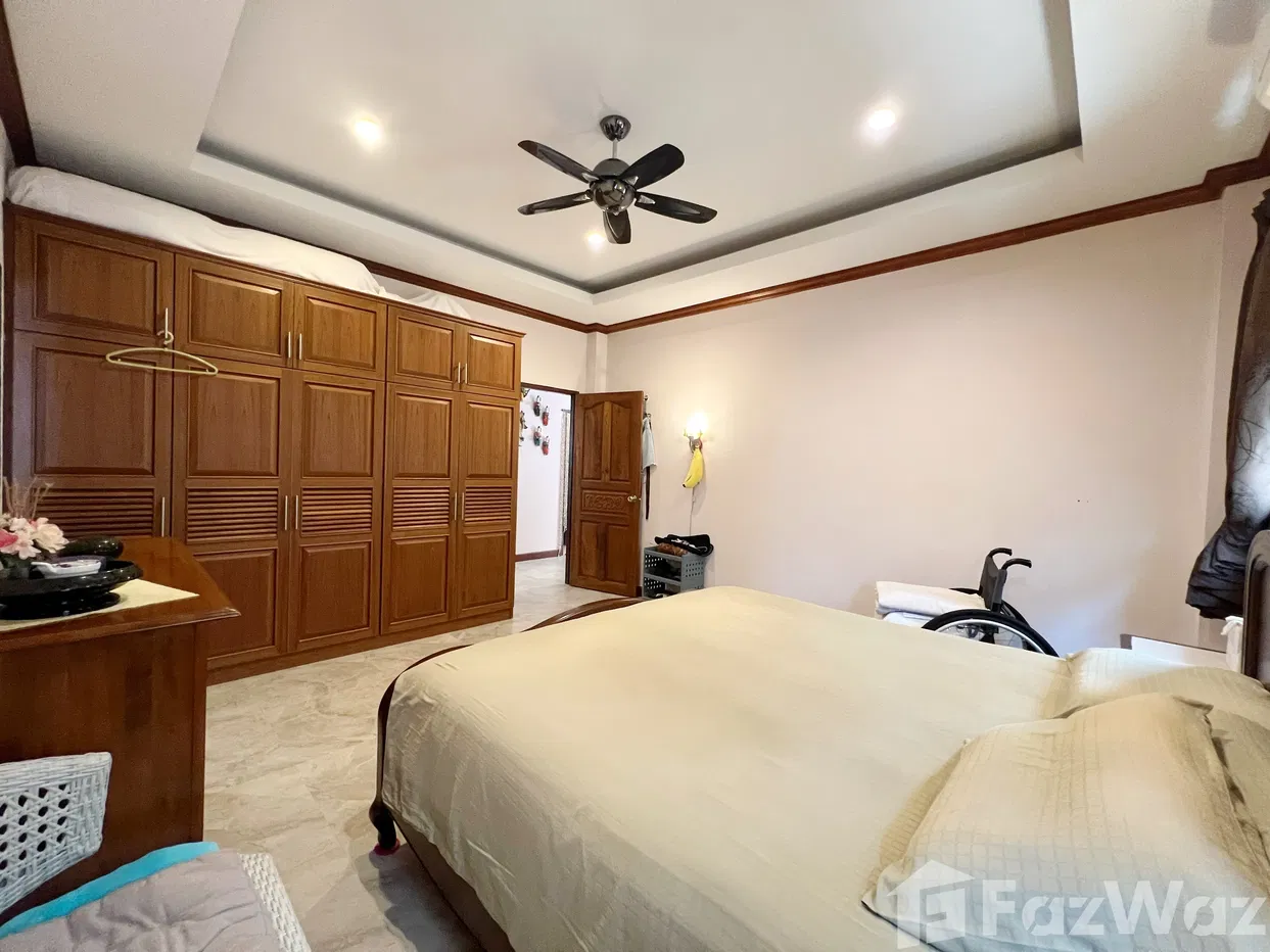 picture 2 Bedroom House for sale in Kamala, Phuket 1755138 - 8/16