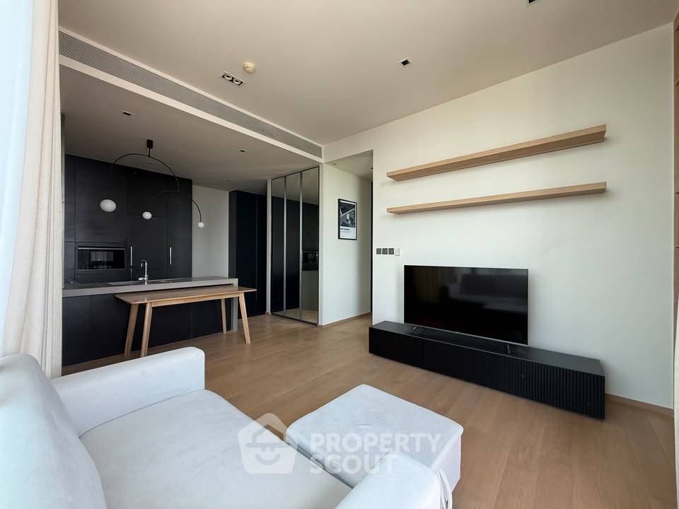 picture 2-BR Condo at 28 Chidlom near BTS Chit Lom (ID 2474165) - 3/10