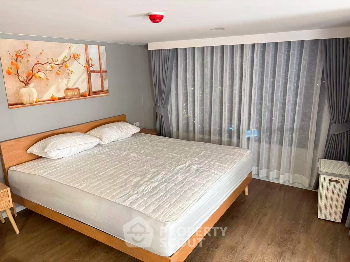 รูป คอนโด 2-ห้องนอน ที่ ไซมิส พระราม 9 ใน บางกะปิ (ID 2470972) - รูปที่ 3/4