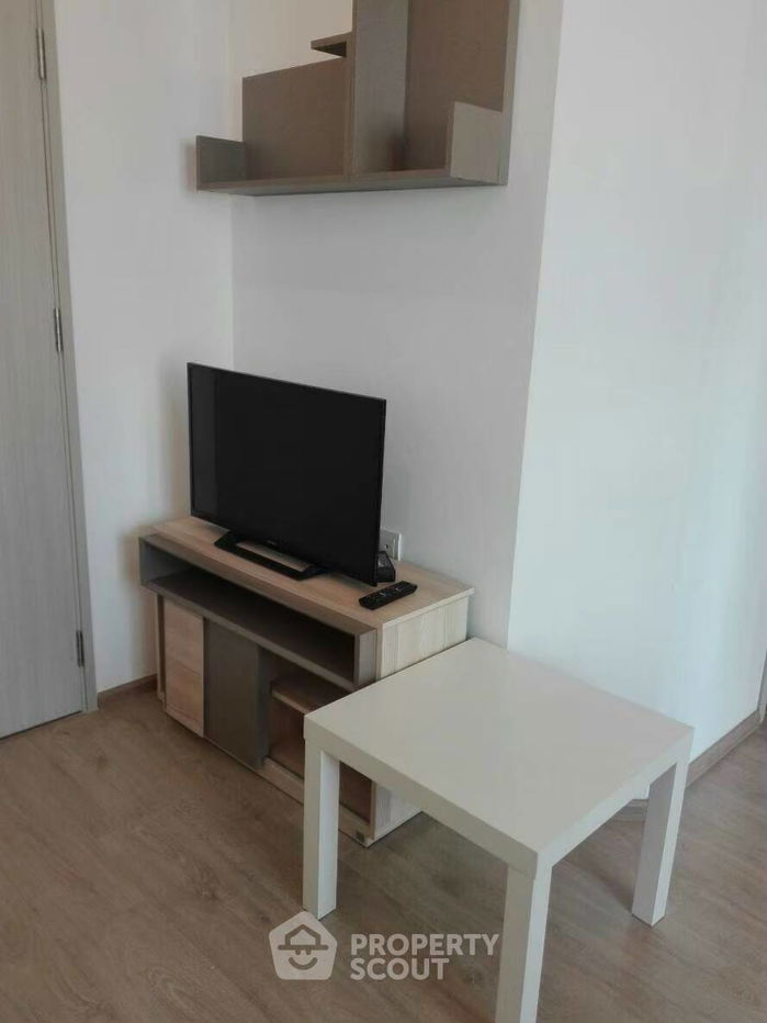 รูป คอนโด 1-ห้องนอน ที่ ไอดีโอ คิว จุฬา-สามย่าน ใกล้ MRT สามย่าน (ID 531025) - รูปที่ 2/10