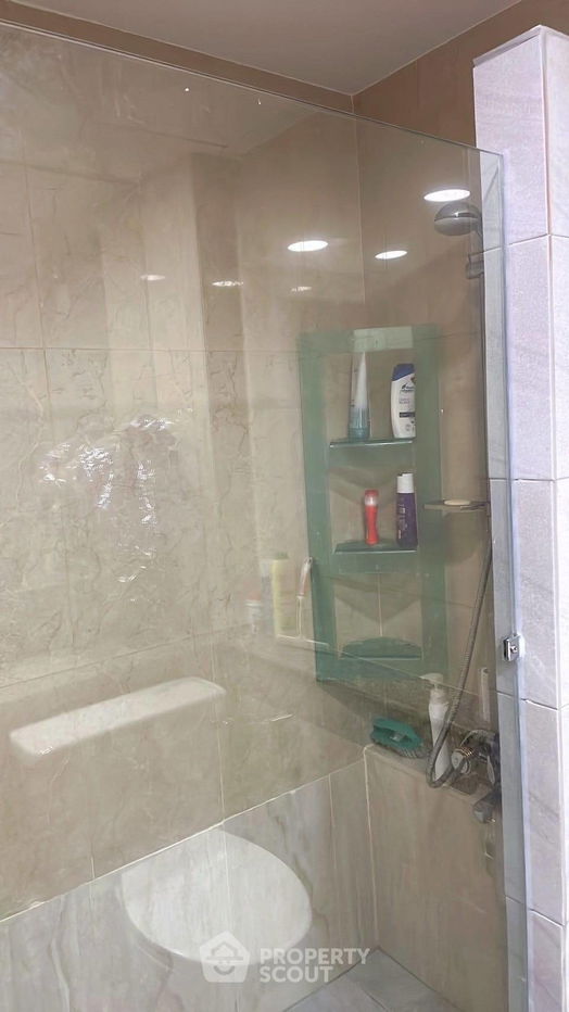 picture 3-BR Condo at River Heaven Chareonkrung in Bang Kho Laem (ID 1473479) - 12/13