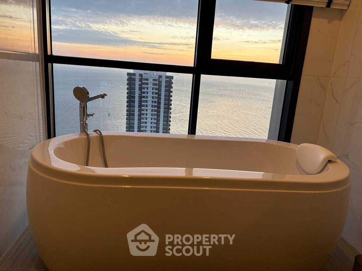 picture 2-BR Condo at The Panora Pattaya close to Phratamnak (ID 2476218) - 7/10