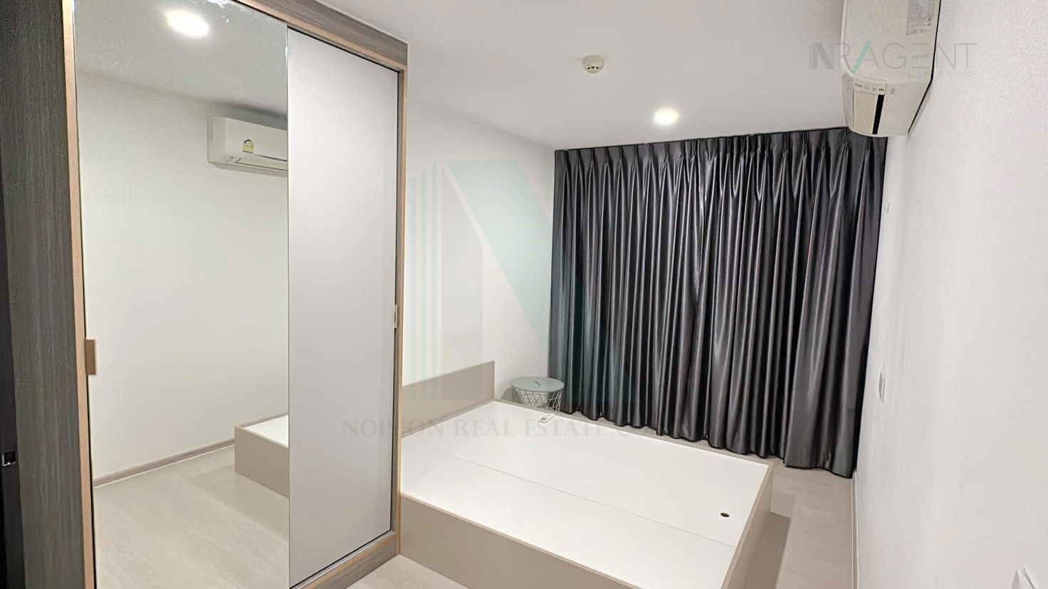 picture 📌 For rent condo KENSINGTON PHAHOLYOTHIN 63 Building 1, Floor 8,1 bed room, Room size 32 sqm - 2/8