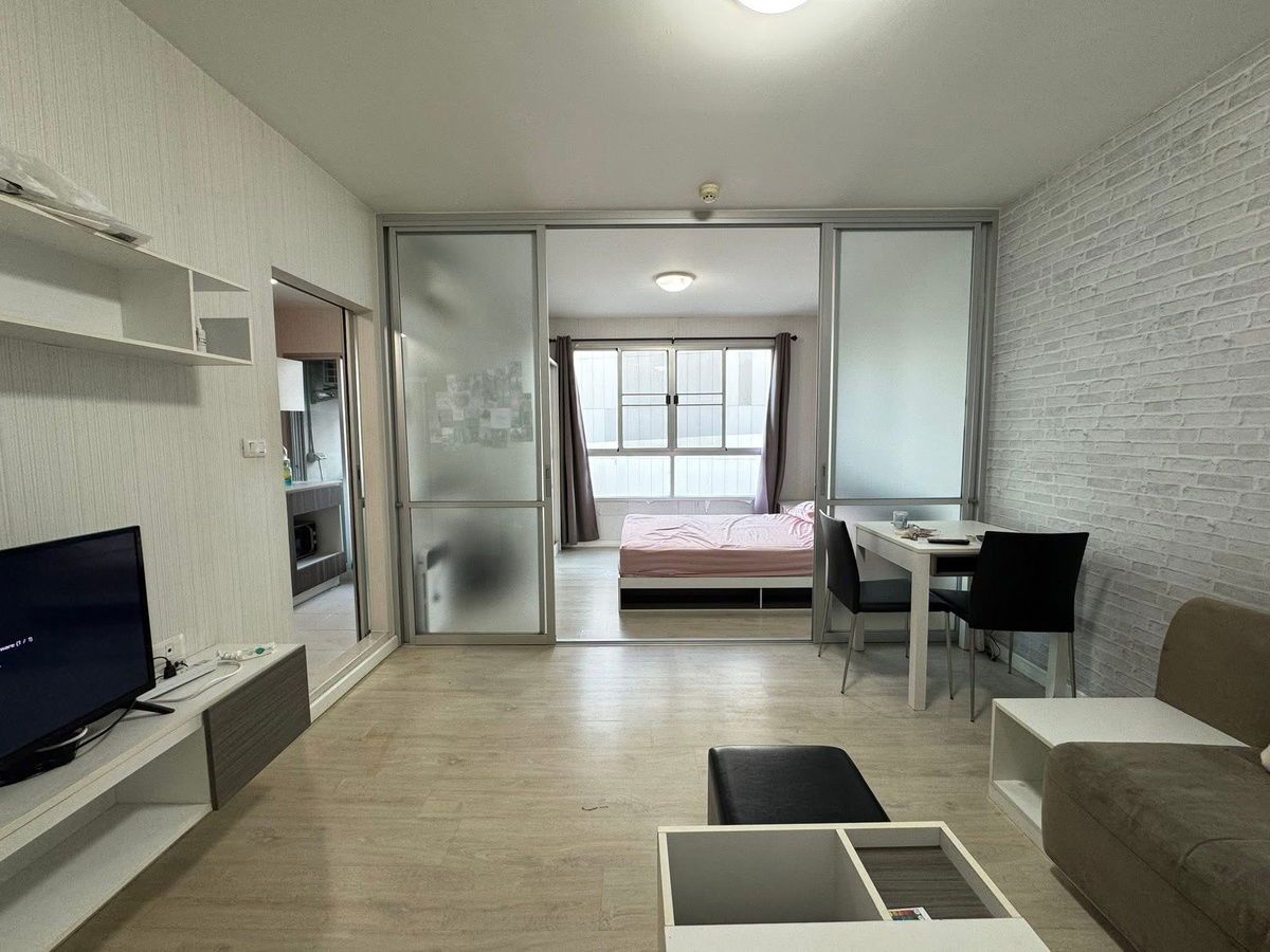 picture ♦️D Condo Sign for Rent, 5th floor, Building C, 9,500 THB ☎️064-792-4426 (Ben) - 2/7