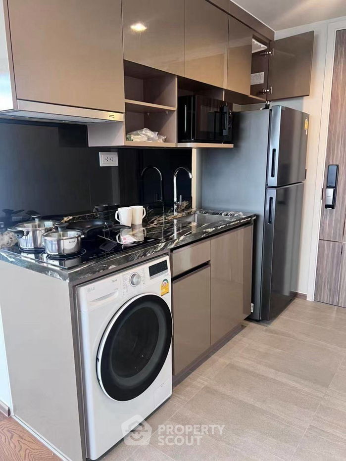 picture 2-BR Condo at Ideo Q Sukhumvit 36 near BTS Thong Lor (ID 2472925) - 2/13