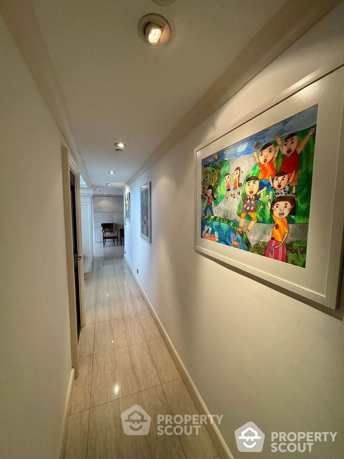 picture 4-BR Condo at All Seasons Mansion Condominium near BTS Phloen Chit (ID 2240530) - 25/26