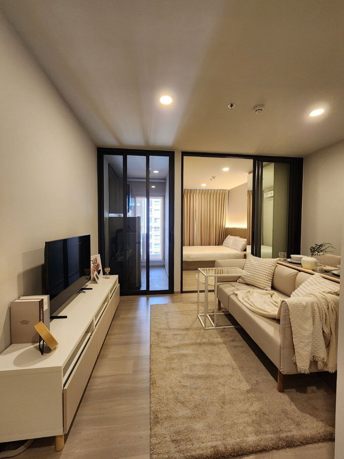 picture Ready to move in new unit available - 2/13