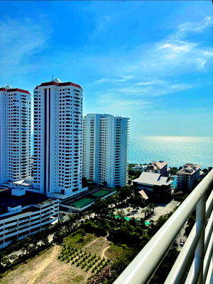 ขายคอนโด : Studio Condo for Sale at View Talay 5D