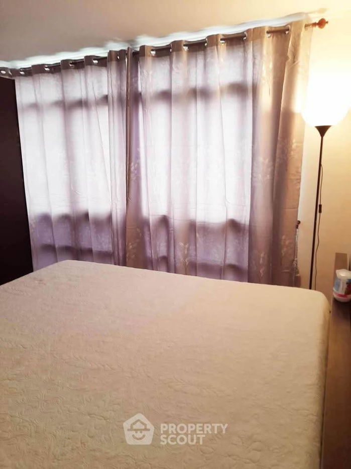 picture 1-BR Condo at Lumpini Place Pinklao 2 near MRT Bang Yi Khan (ID 2475665) - 4/19