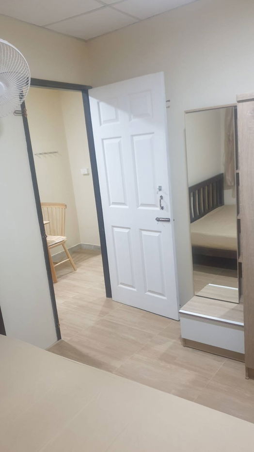 รูป สิริชัยอพาร์ทเม้นท์ ใกล้ MRT ห้วยขวาง ศาลพระพิฆเณศร์ สี่แยกห้วยขวาง พร้อมเฟอร์ฯ Wifi ห้องน้ำในตัว พร้อมเคเบิ้ลให้เช่า - รูปที่ 8/15