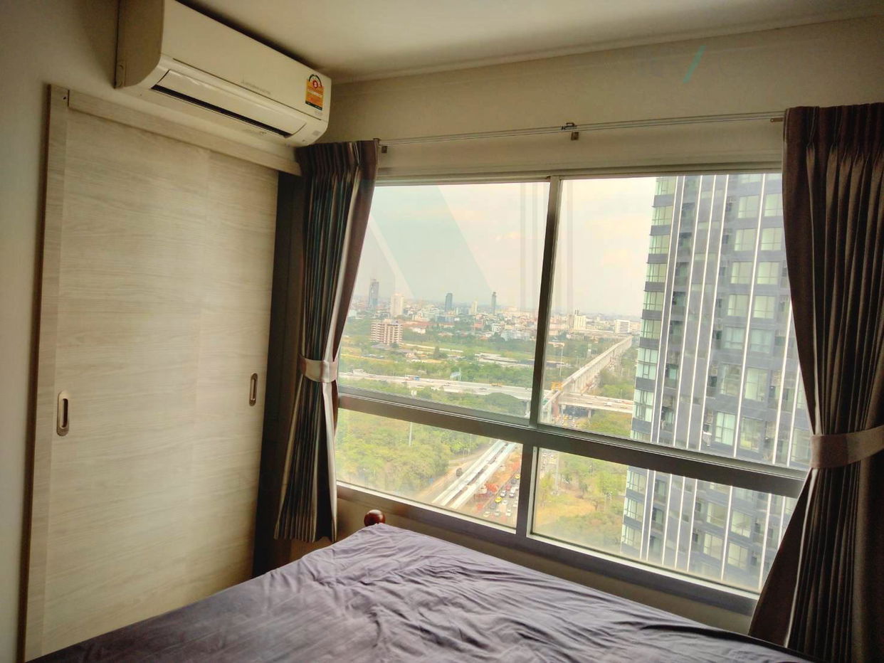 picture For Rent Condo LUMPINI PLACE SRINAKARIN - HUAMAK STATION Building A, Floor 25,1 bed room, Room size 30 sqm - 3/8