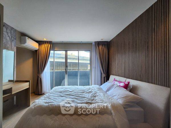 รูป คอนโด 2-ห้องนอน ที่ วิทยุ คอมเพล็กซ์ คอนโดมิเนียม ใกล้ BTS เพลินจิต (ID 2475884) - รูปที่ 2/7