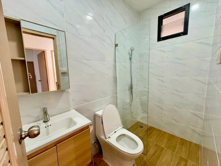 รูป ให้เช่า บ้านสวย บ้านเดี่ยว โฮมออฟฟิต 2 ชั้น 52 ตรว. พร้อมอยู่ ถ.พัฒนาการ ซอย 39 (ม.ปรีชา 1) 4นอน 3น้ำ ราคาพิเศษ - รูปที่ 14/15