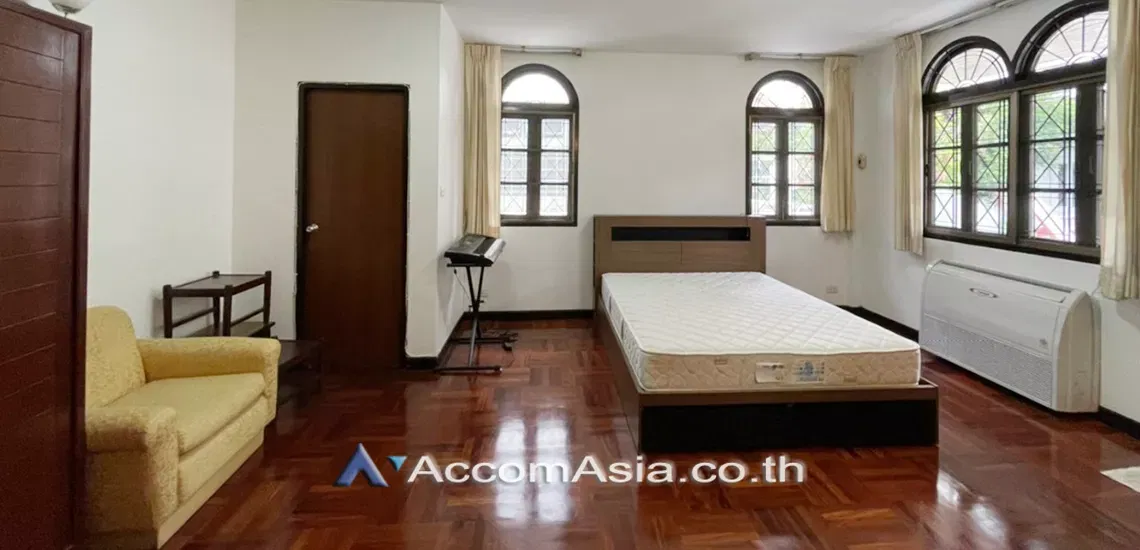 picture 🔼🔽 AccomA 📩 Home Office 4 BR House in Phra Khanong (2316174) - 9/18