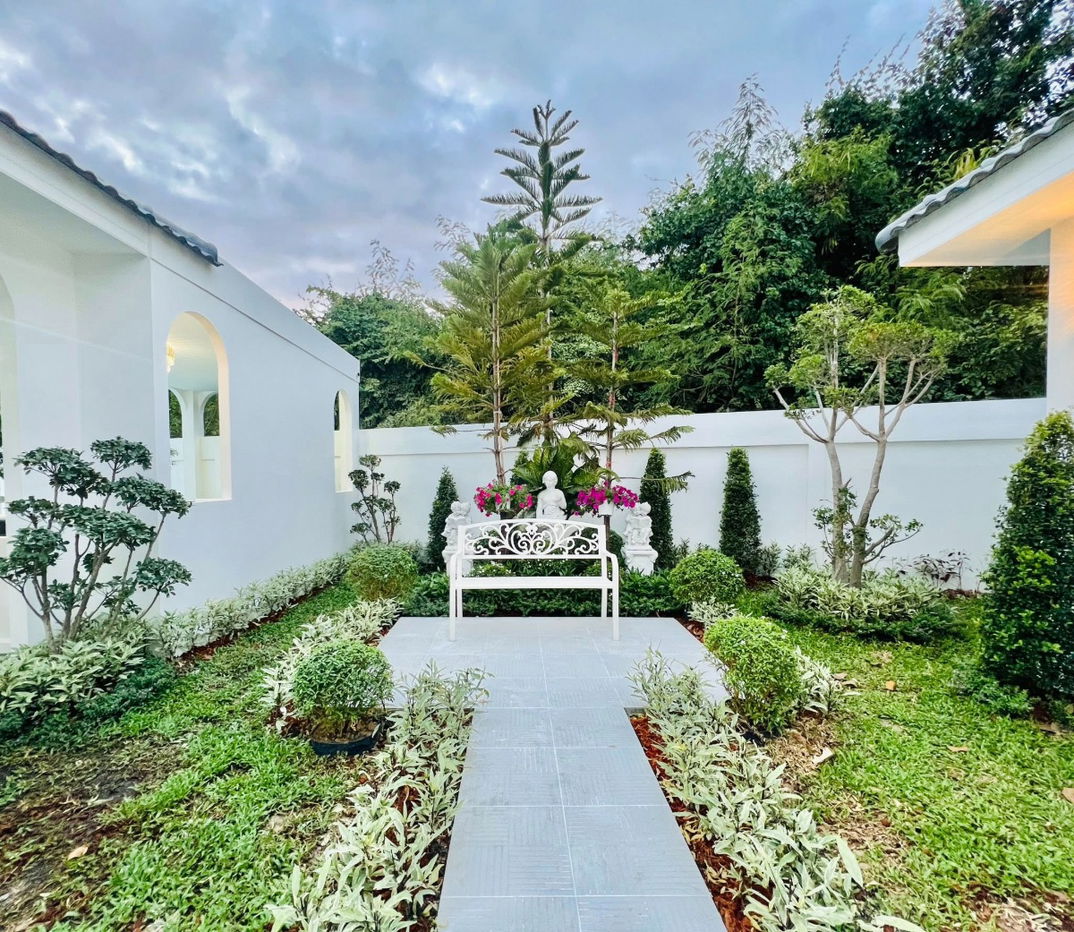 รูป ขายบ้านพัทยา 4 ห้องนอน ทำเลหนองไม้แก่น พร้อมสระว่ายน้ำส่วนตัว ตกแต่งบิวท์อินทั้งหลัง - รูปที่ 36/44