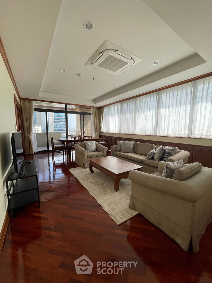picture 3-BR Condo at Ruamsuk Condominium near BTS Thong Lor (ID 1817413) - 8/15