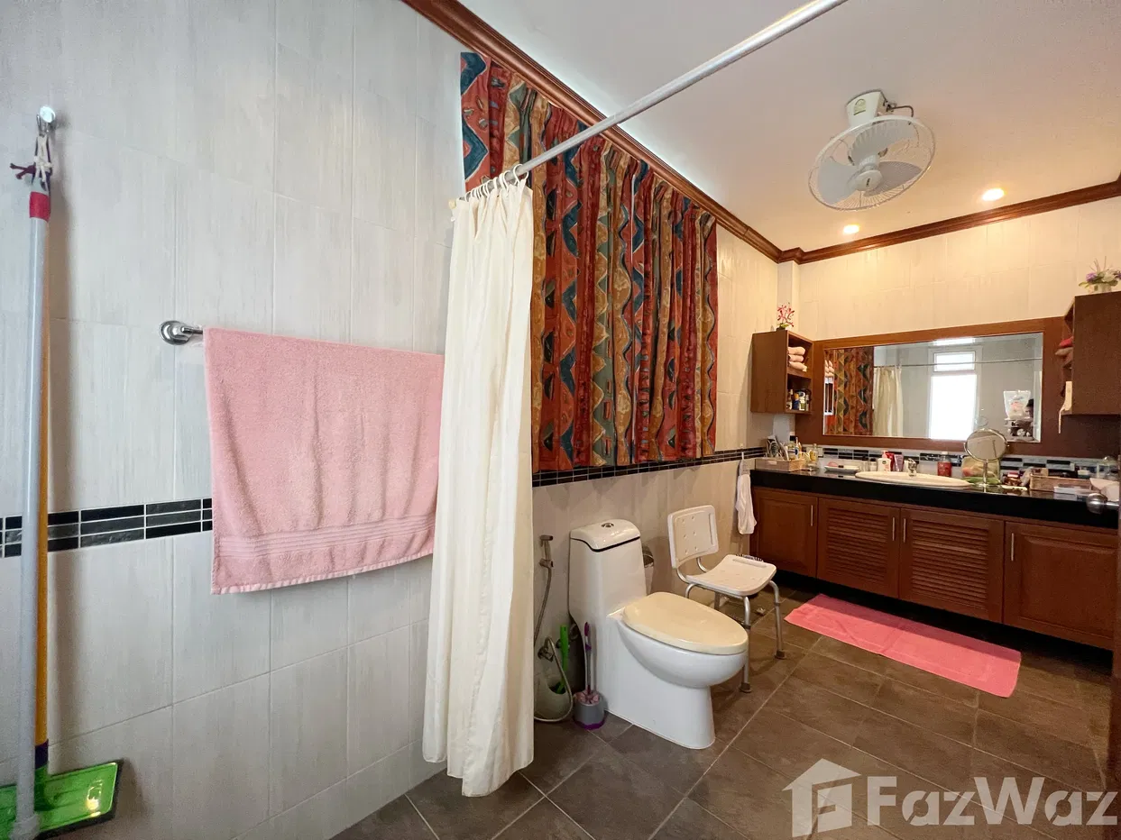 picture 2 Bedroom House for sale in Kamala, Phuket 1755138 - 13/16