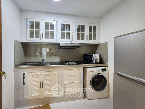 picture 2-BR Condo at Wittayu Complex near BTS Phloen Chit (ID 2474435) - 14/15