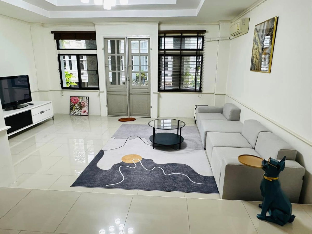 รูป เช่า ให้เช่า ปล่อยเช่า ทาวน์โฮม สุขุมวิท31 Asok Phromphong ราคาถูก สนใจ Line: @951qfbfi - รูปที่ 2/14