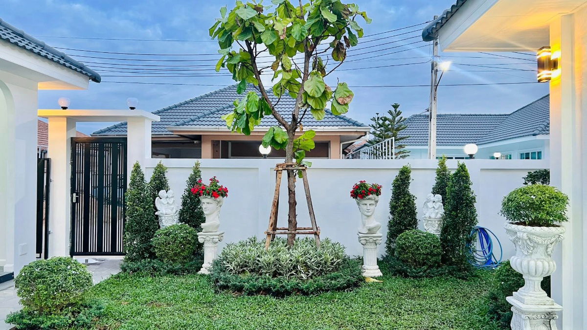 รูป ขายบ้านพัทยา 4 ห้องนอน ทำเลหนองไม้แก่น พร้อมสระว่ายน้ำส่วนตัว ตกแต่งบิวท์อินทั้งหลัง - รูปที่ 33/44