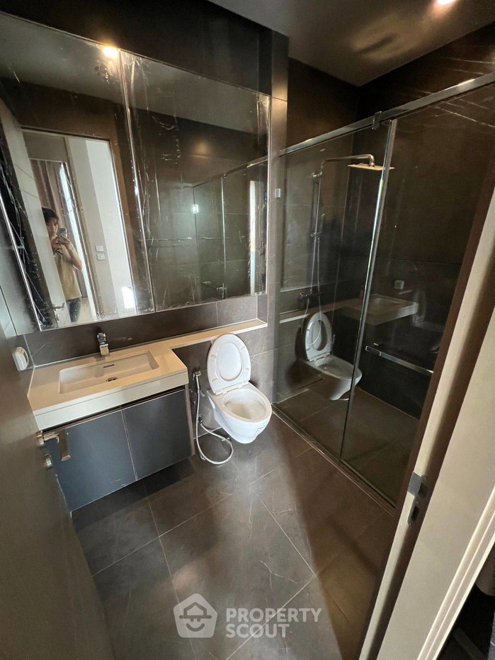 picture 2-BR 73 Sqm, 34th-Floor At The Esse, 100m to MRT Phetchaburi (ID 1385976) - 11/25