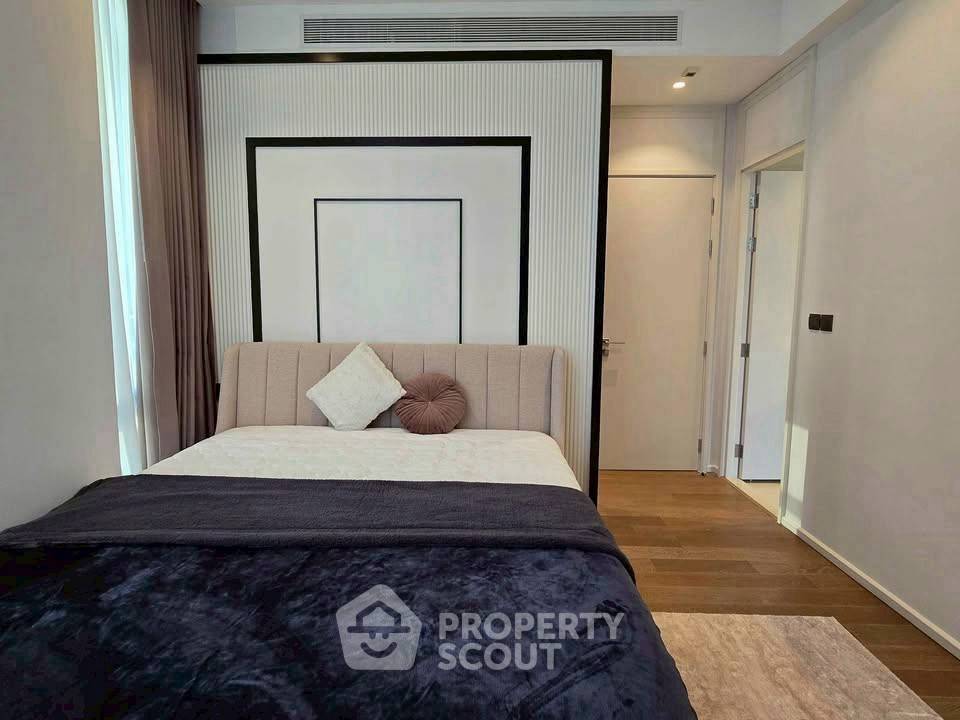 picture 2-BR Condo at Muniq Langsuan near BTS Ratchadamri (ID 2440321) - 3/9