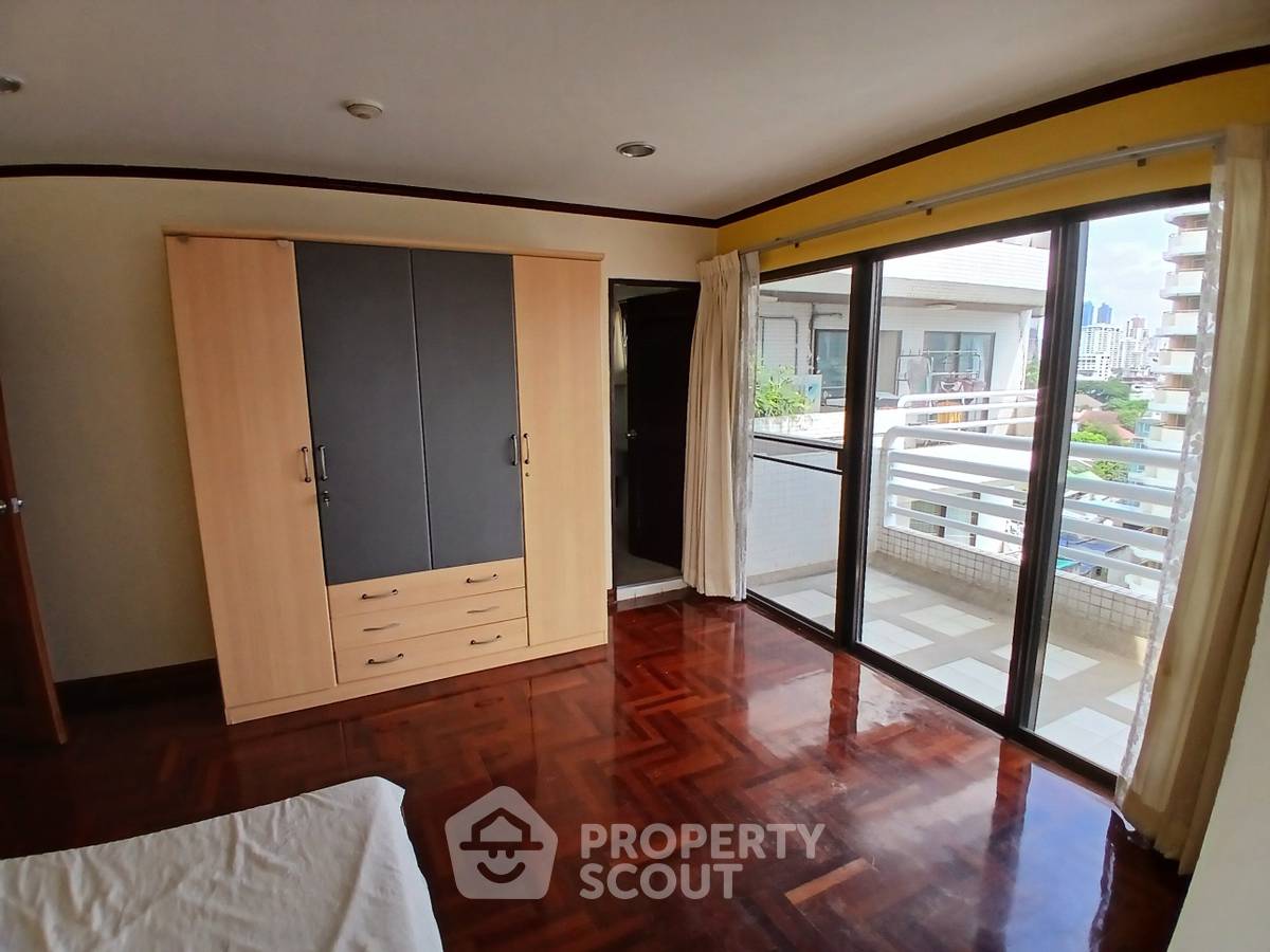 รูป คอนโด 3-ห้องนอน ที่ ริชมอนด์ พาเลส คอนโดมิเนียม ใกล้ BTS พร้อมพงษ์ (ID 2472705) - รูปที่ 22/22